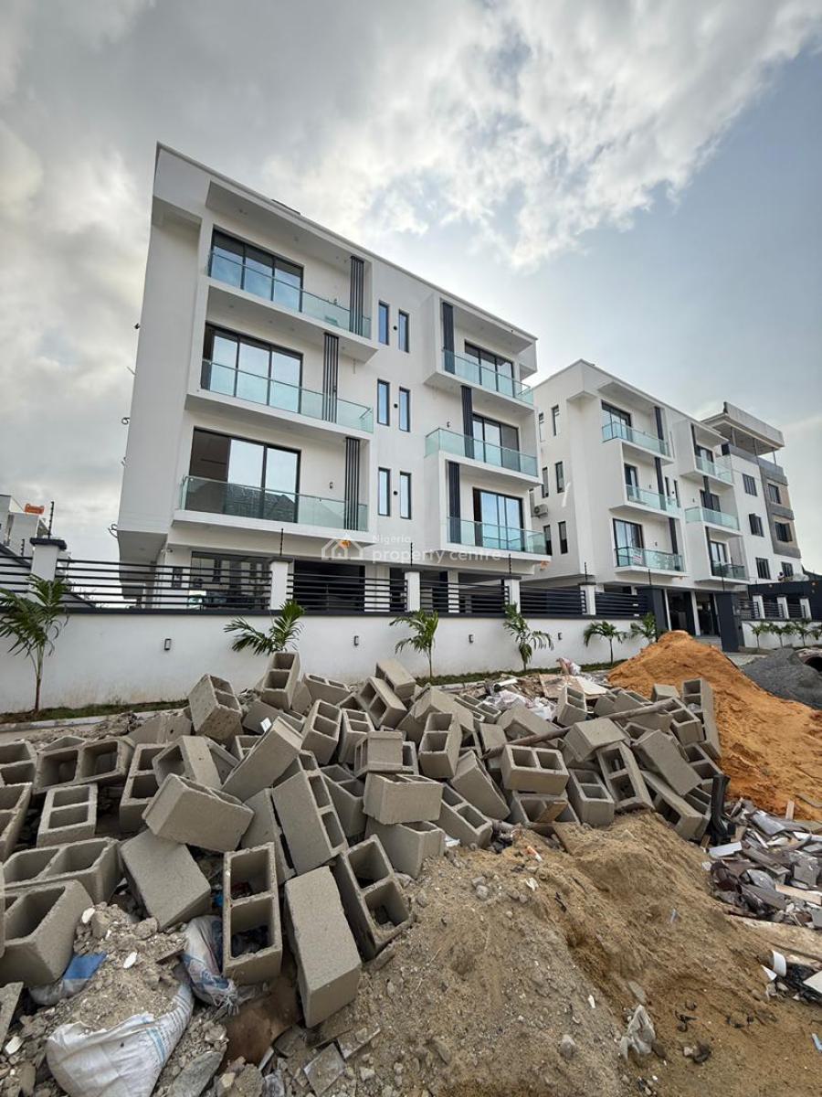 2 Bedroom Apartment with Bq, Lekki Phase 1, Lekki, Lagos, Block of Flats for Sale