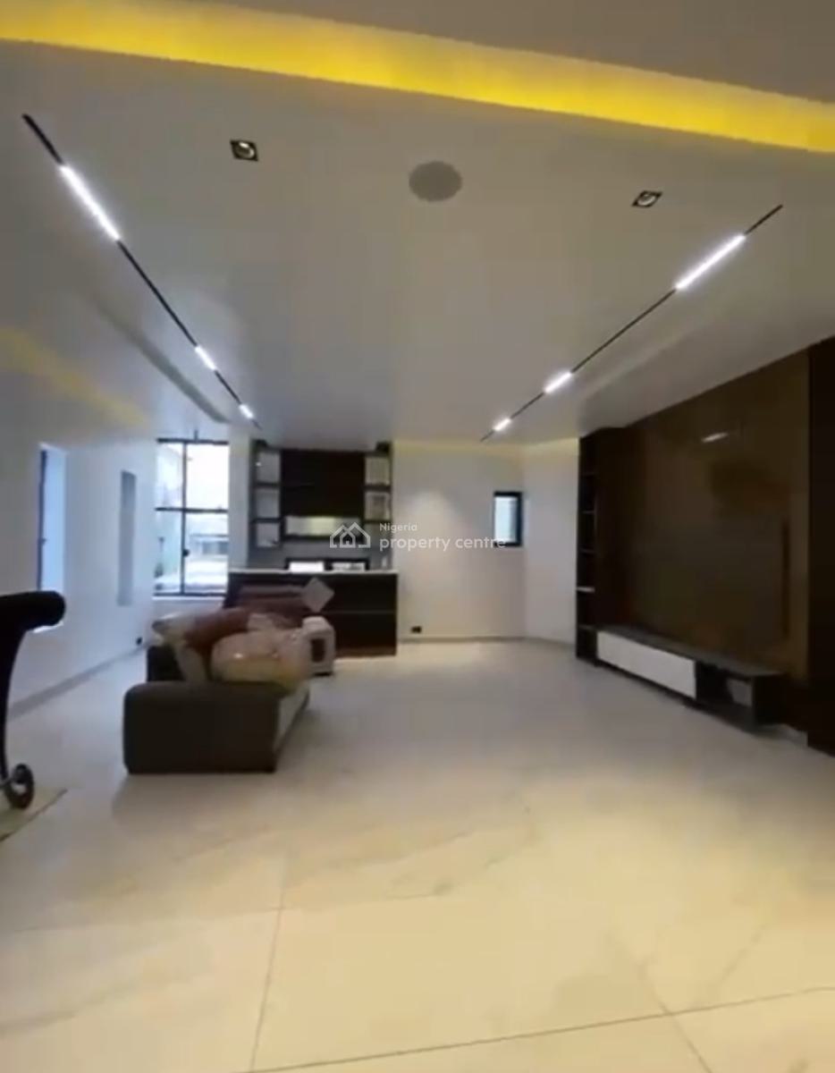 5 Bedroom Semi Detached House with Self Compound  with Roof Top Space,, Parkview, Ikoyi, Lagos, Semi-detached Duplex for Sale