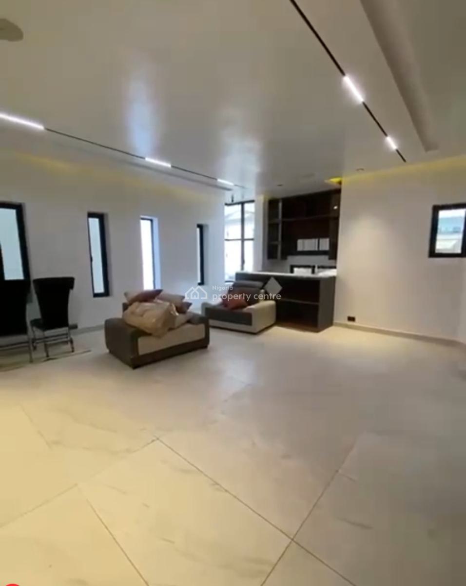 5 Bedroom Semi Detached House with Self Compound  with Roof Top Space,, Parkview, Ikoyi, Lagos, Semi-detached Duplex for Sale