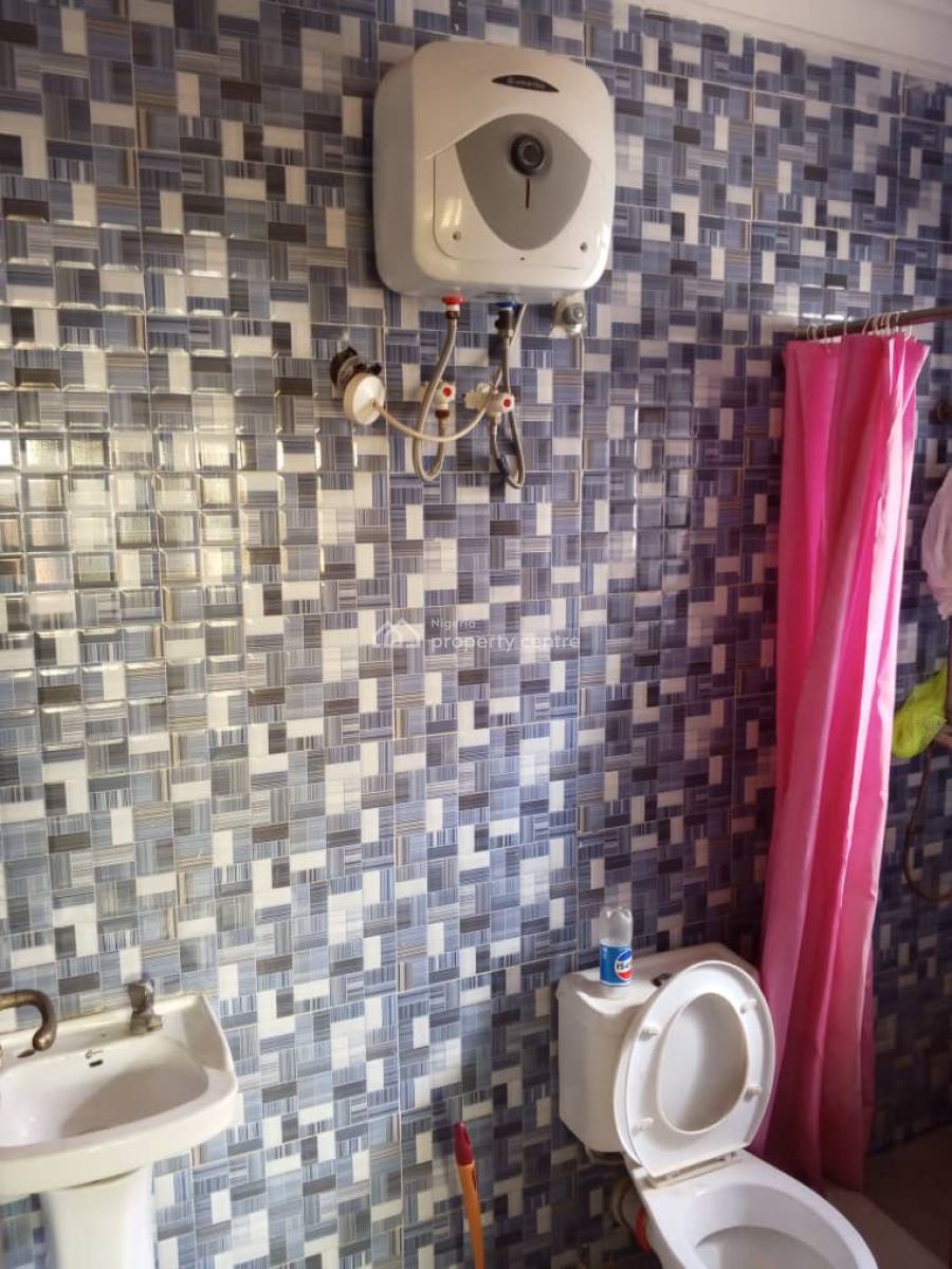 Very Massive and Beautiful 2 Bedroom Upstairs All Ensuit Pop Ceiling, Badore, Ajah, Lagos, Flat / Apartment for Rent