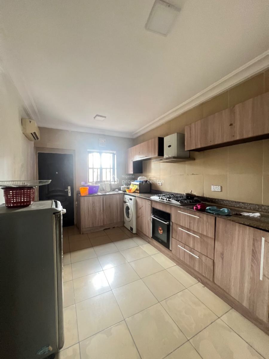 Very Spacious Four Bedroom Terrace Duplex with Bq, Off Chevron Drive, Lekki Phase 1, Lekki, Lagos, Terraced Duplex for Sale