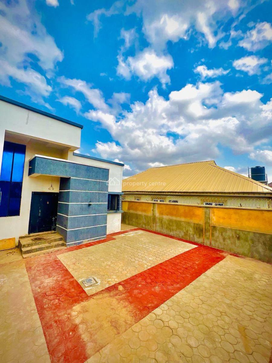 Very Spacious Lovely 2 Bedroom Bungalow, Magboro, Ogun, Detached Bungalow for Sale