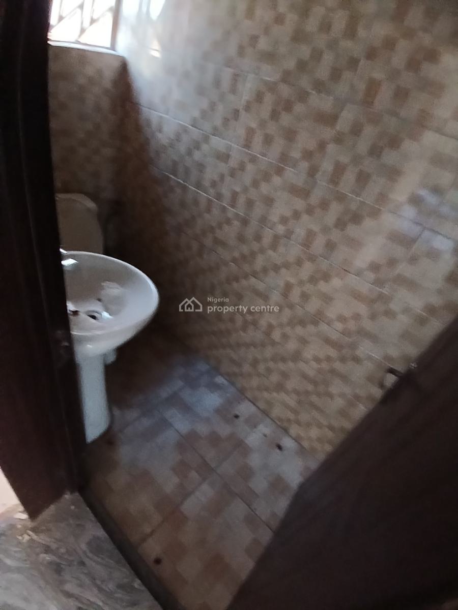 Well Built Plaza  37 Room  Commercial Property, Wuse District, Zone One Abuja, Zone 1, Wuse, Abuja, Plaza / Complex / Mall for Sale