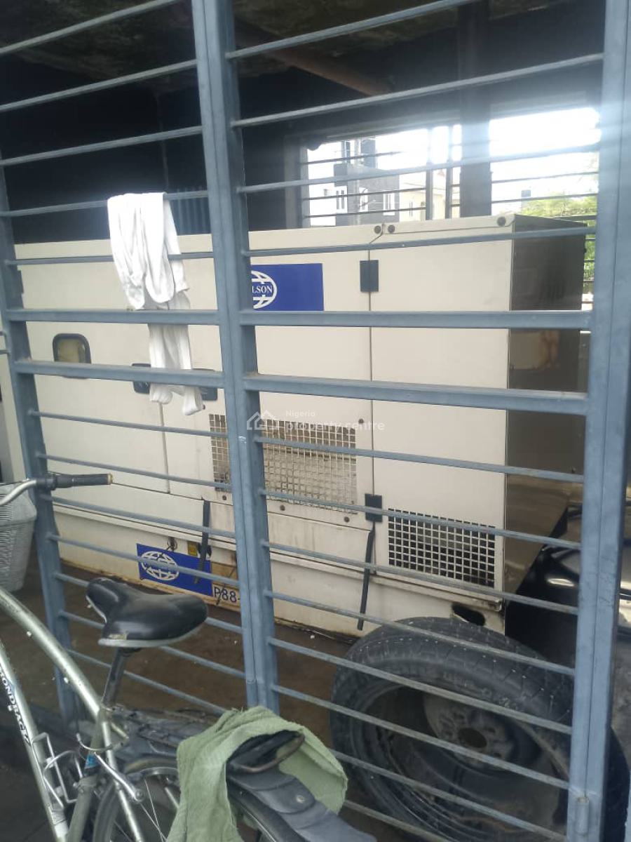 Spacious Serviced 1 Bedroom Apartment, By Pinnacle Fuel Station Lekki Right, Lekki Phase 1, Lekki, Lagos, Mini Flat (room and Parlour) for Rent