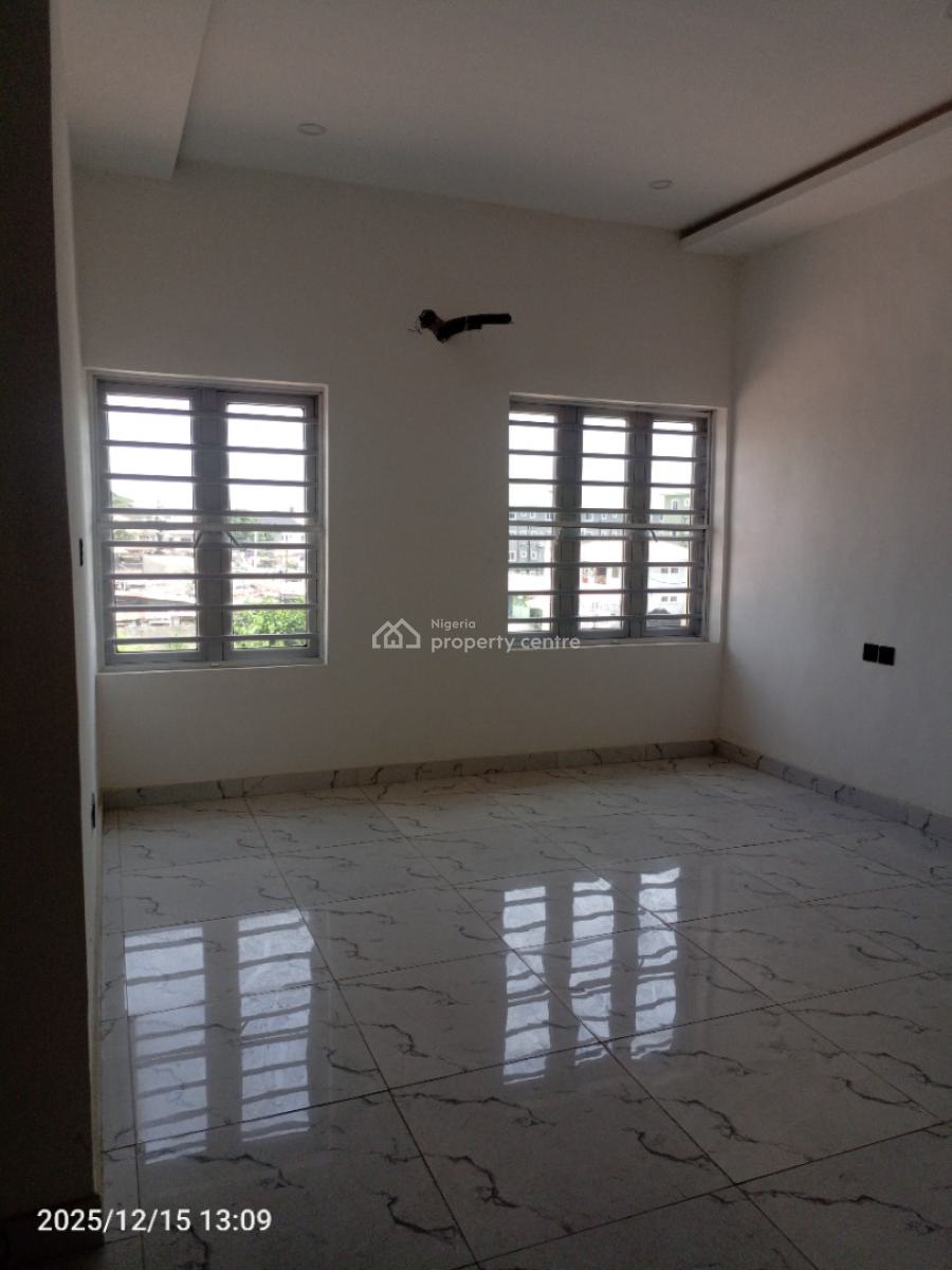4 Bedroom Luxurious Terrace Serviced Duplex, Mobil Road, Ilaje, Ajah, Lagos, Terraced Duplex for Rent