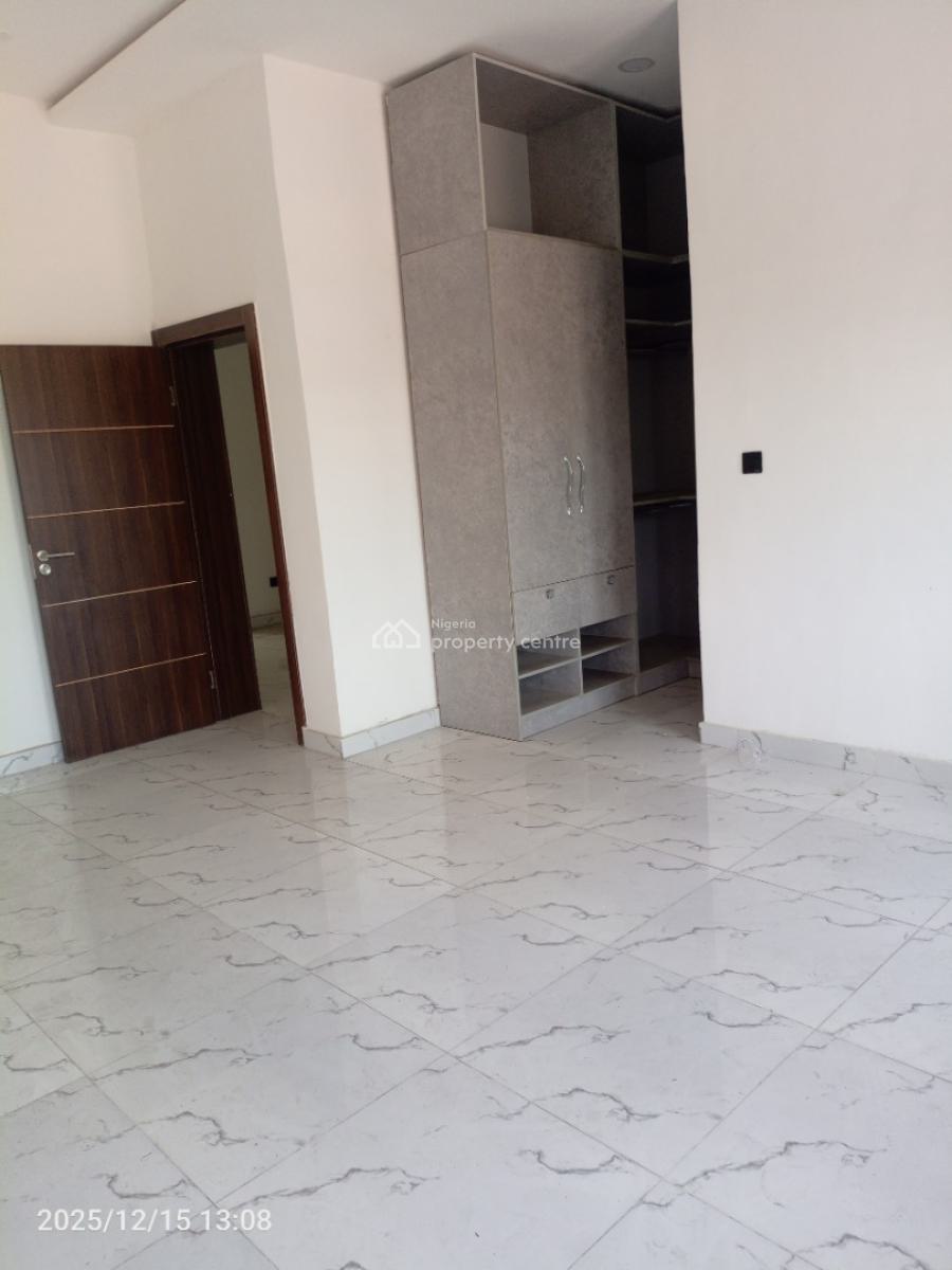 4 Bedroom Luxurious Terrace Serviced Duplex, Mobil Road, Ilaje, Ajah, Lagos, Terraced Duplex for Rent