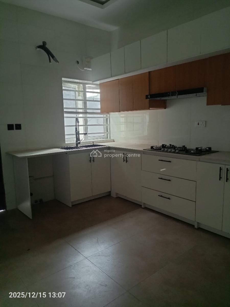 4 Bedroom Luxurious Terrace Serviced Duplex, Mobil Road, Ilaje, Ajah, Lagos, Terraced Duplex for Rent