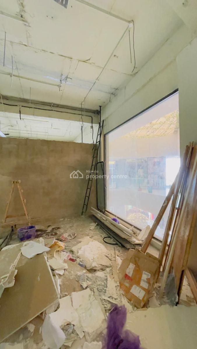 Shop Space, Admiralty Way, Lekki Phase 1, Lekki, Lagos, Shop for Rent
