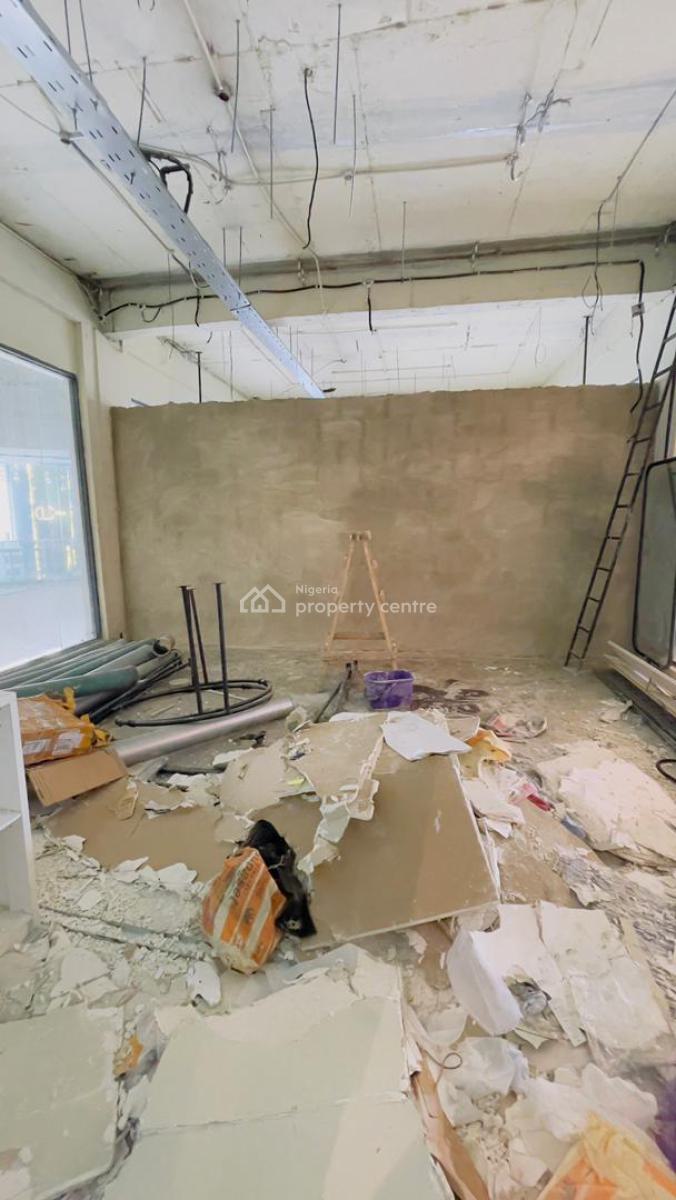 Shop Space, Admiralty Way, Lekki Phase 1, Lekki, Lagos, Shop for Rent