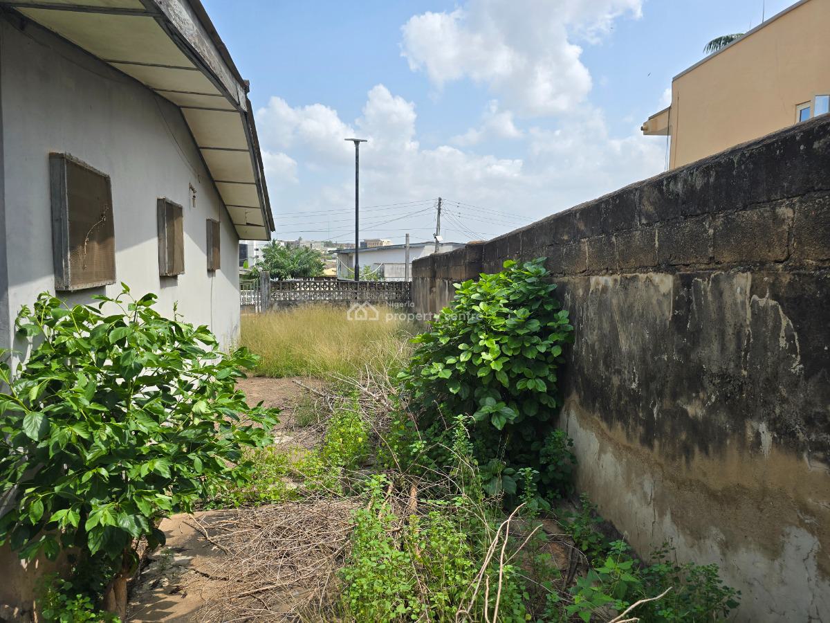 4 Bedrooms Bungalow on 745sqm, Old Bodija Estate., Ibadan, Oyo, Detached Bungalow for Sale