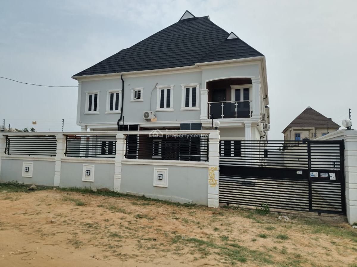 5 Bedroom Semi-detached and 2 Units of 3 Bedroom Flat., Spring View Estate, Ikorodu, Lagos, Semi-detached Duplex for Sale