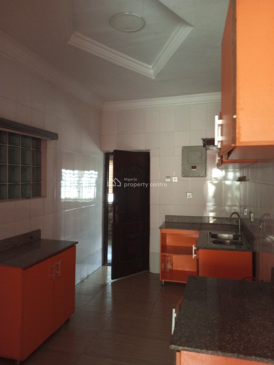 Very Clean Standard 2bed in a Secured Estate, Badore, Ajah, Lagos, Flat / Apartment for Rent