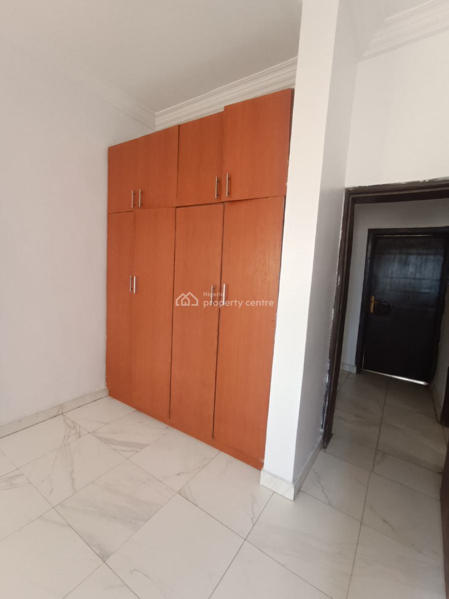 3 Bedroom Flat, Near Blenco, Ogidan, Sangotedo, Ajah, Lagos, Flat / Apartment for Rent