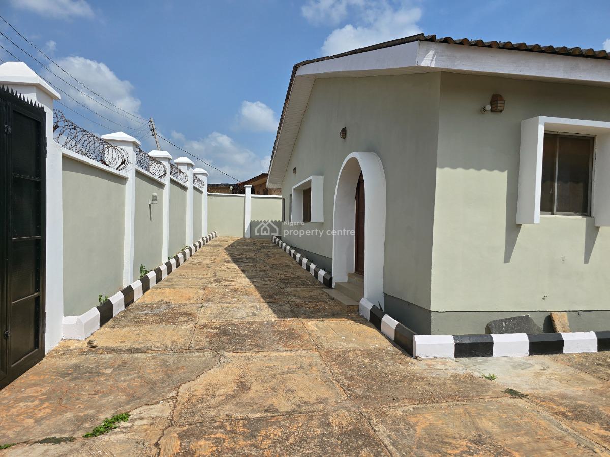 a Standard Bungalow, Unity ( Isokan) Estate, Akobo, Ibadan, Oyo, Detached Bungalow for Sale