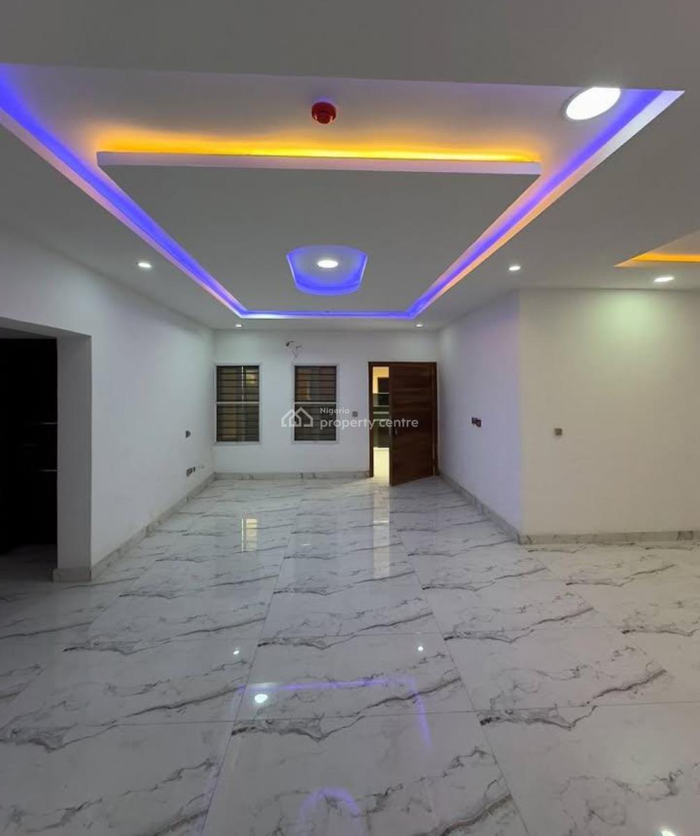 Brand New 2 Bedroom Flat, Lekki Phase 1, Lekki, Lagos, Flat / Apartment for Rent