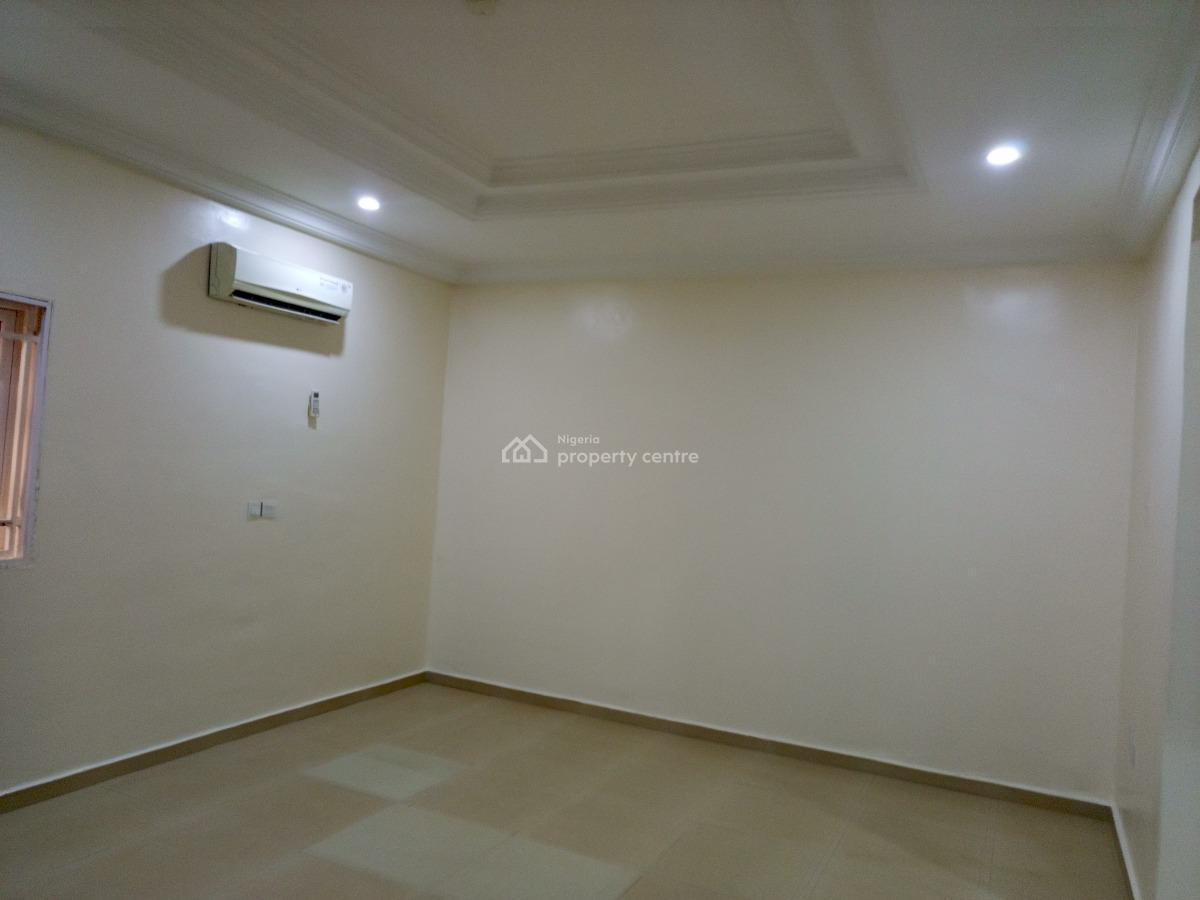 Cooperate Lease:  Office Space & Laboratory.   6 Bedrooms Fully Detach, By Katampe Extension, Katampe, Abuja, Detached Duplex for Rent