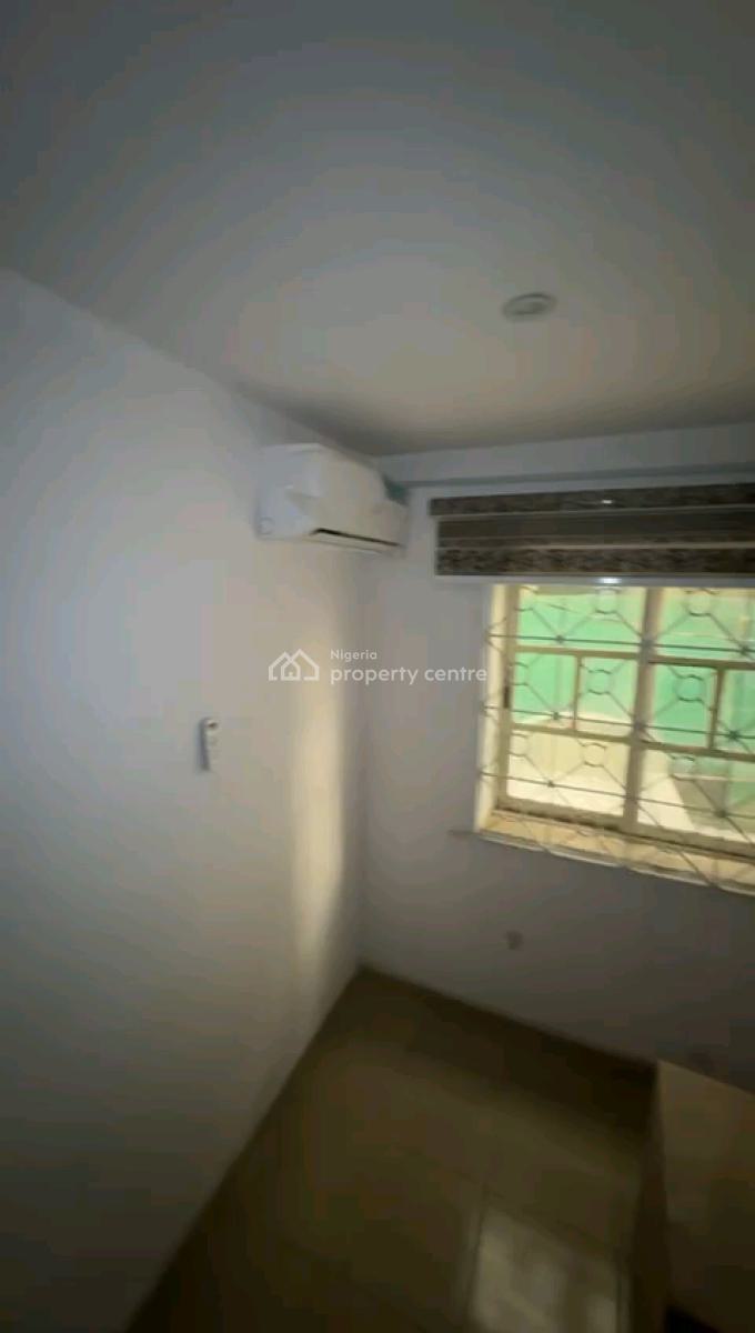 a Standard 1bedroom Apartment, Awofodu Street, Pedro Road, Gbagada, Lagos, Mini Flat (room and Parlour) for Rent