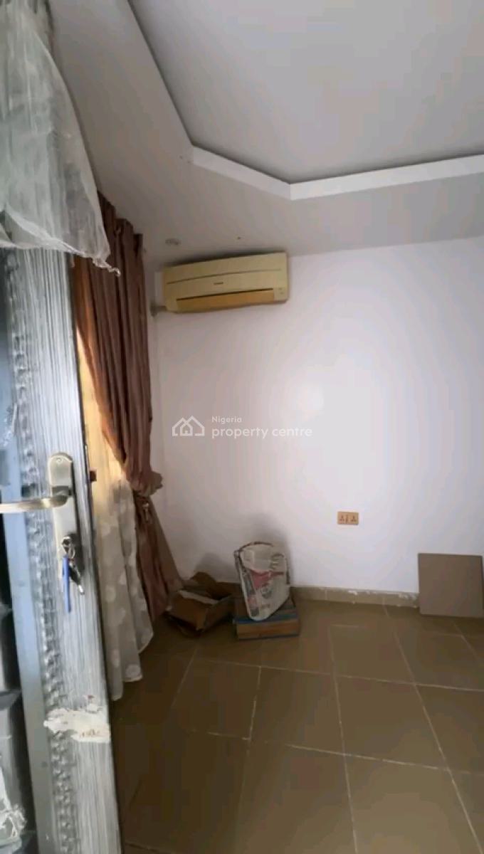 a Standard 1bedroom Apartment, Awofodu Street, Pedro Road, Gbagada, Lagos, Mini Flat (room and Parlour) for Rent