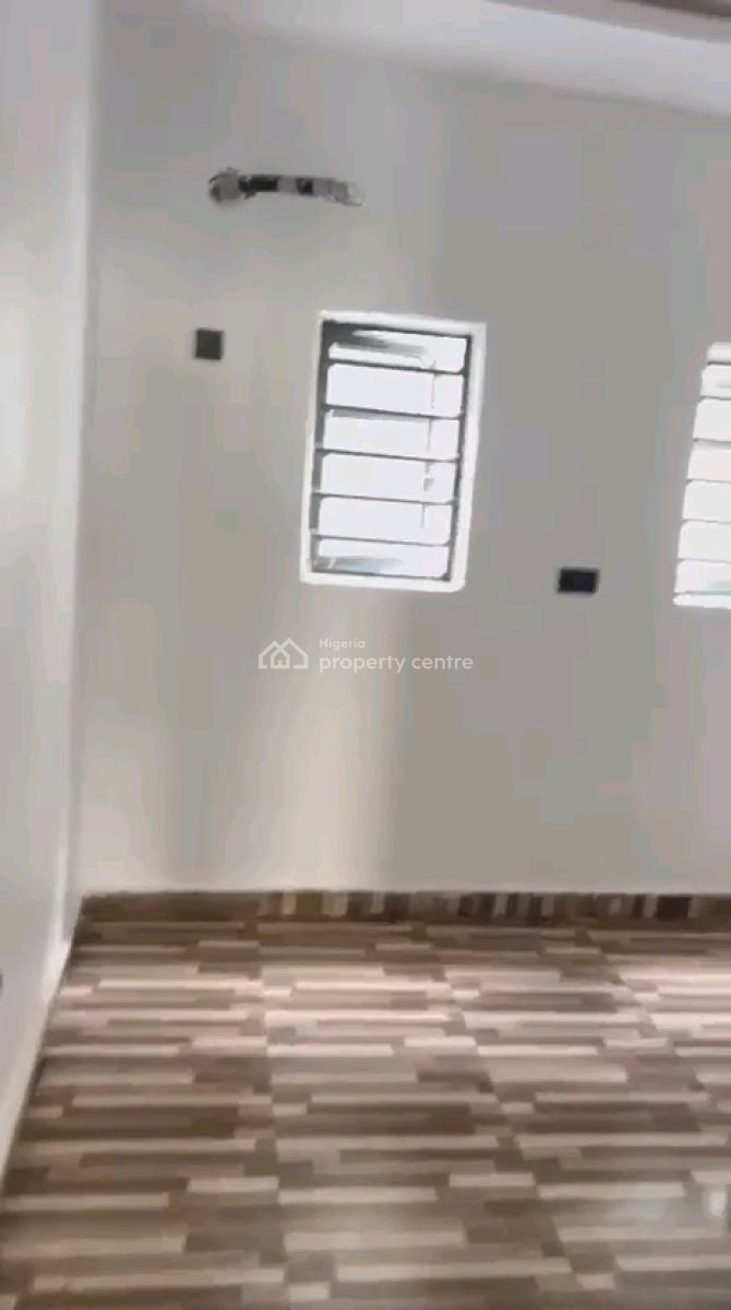 3 Bedroom Apartment, Isaac John, Fadeyi, Shomolu, Lagos, Flat / Apartment for Rent