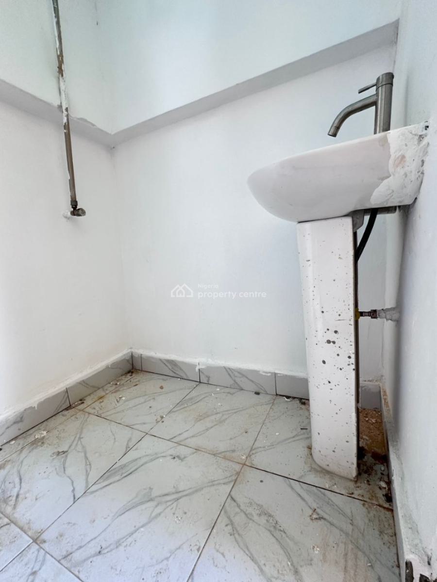 Spacious Self Contained Bq with Personal Kitchen, Ologolo, Lekki, Lagos, Self Contain (single Rooms) for Rent