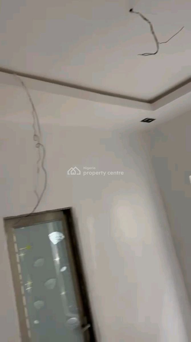 3 Bedroom Apartment, Isaac John, Fadeyi, Shomolu, Lagos, Flat / Apartment for Rent