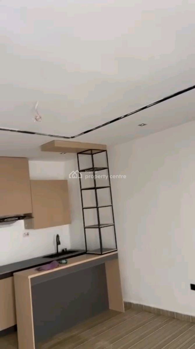 3 Bedroom Apartment, Isaac John, Fadeyi, Shomolu, Lagos, Flat / Apartment for Rent