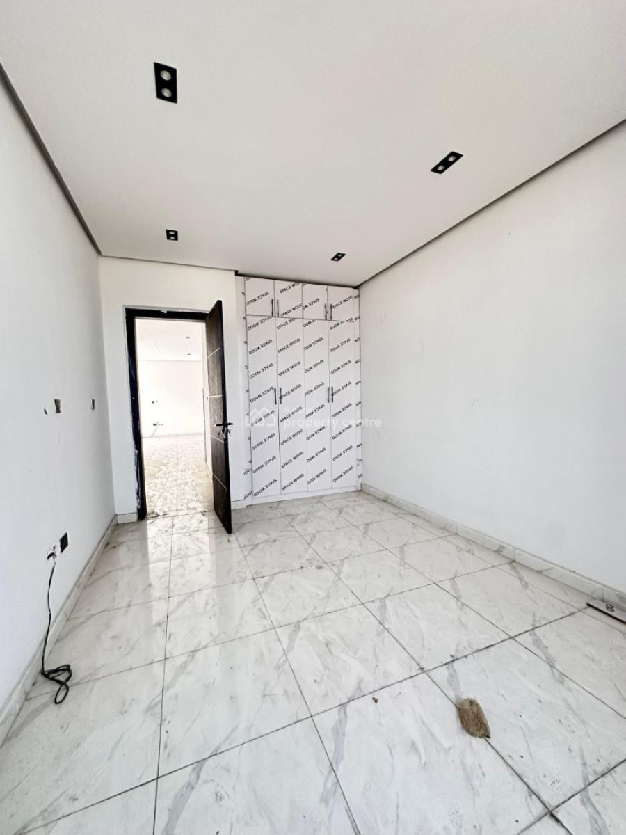 Well-designed 2bedroom Apartment, Ologolo Axis, Lekki, Lagos, Block of Flats for Sale