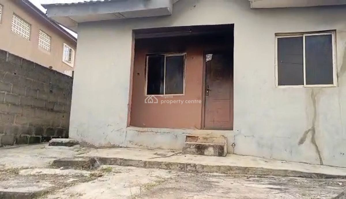 5 Bedroom Blocks of Flats, Omitoro, Ikorodu, Lagos, Block of Flats for Sale