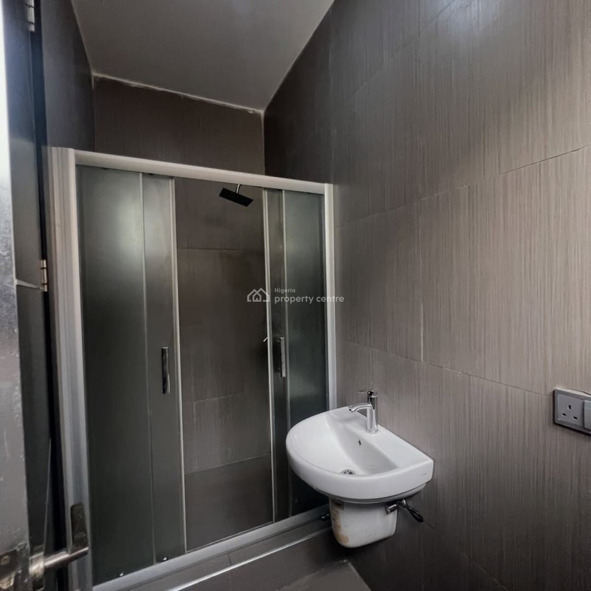 Luxury 5-bedroom Semi Detached Duplex with Bq, Osapa, Lekki, Lagos, Semi-detached Duplex for Sale