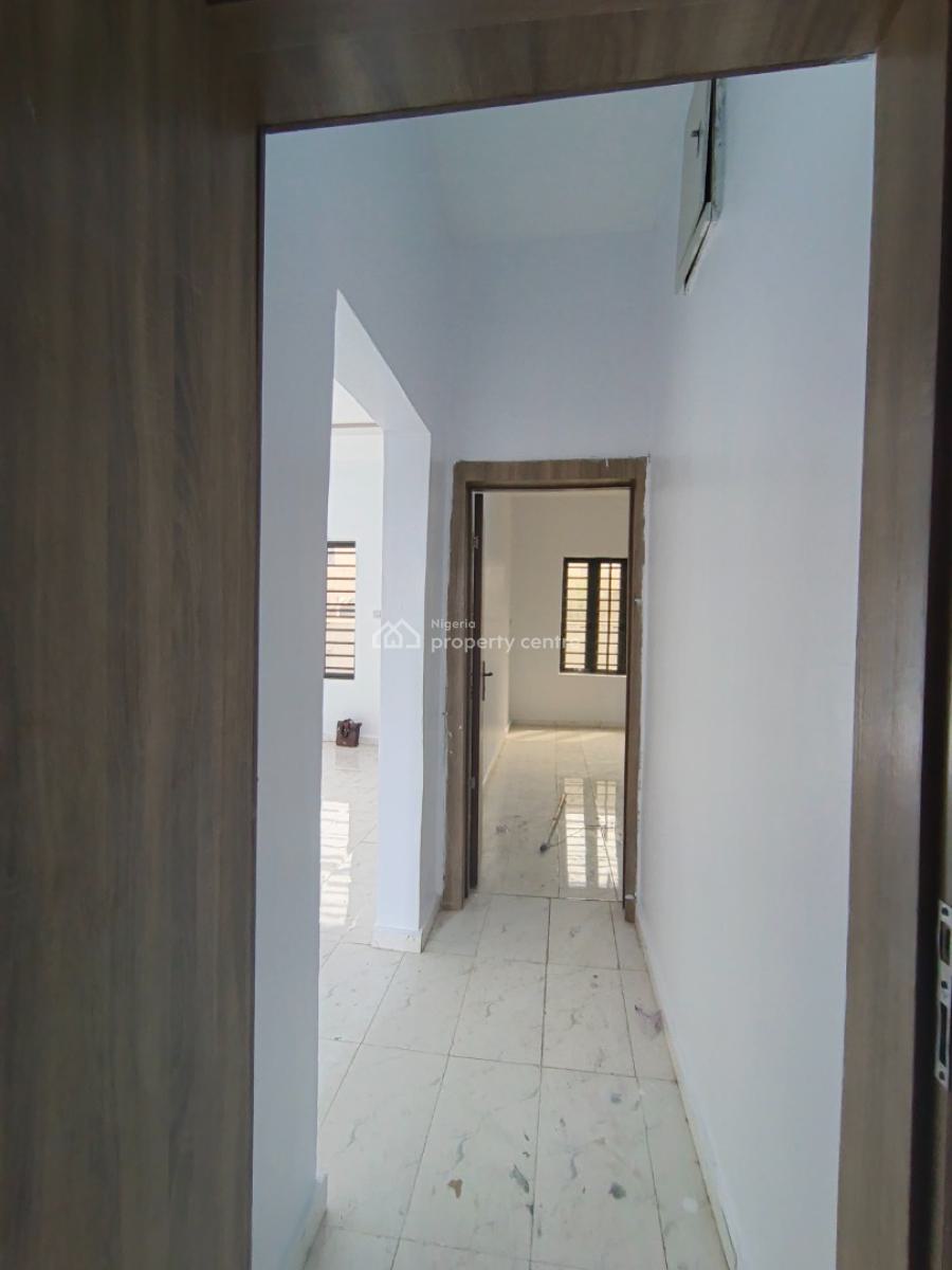 a 2 Bedroom Flat, Ologolo, Lekki, Lagos, Flat / Apartment for Rent