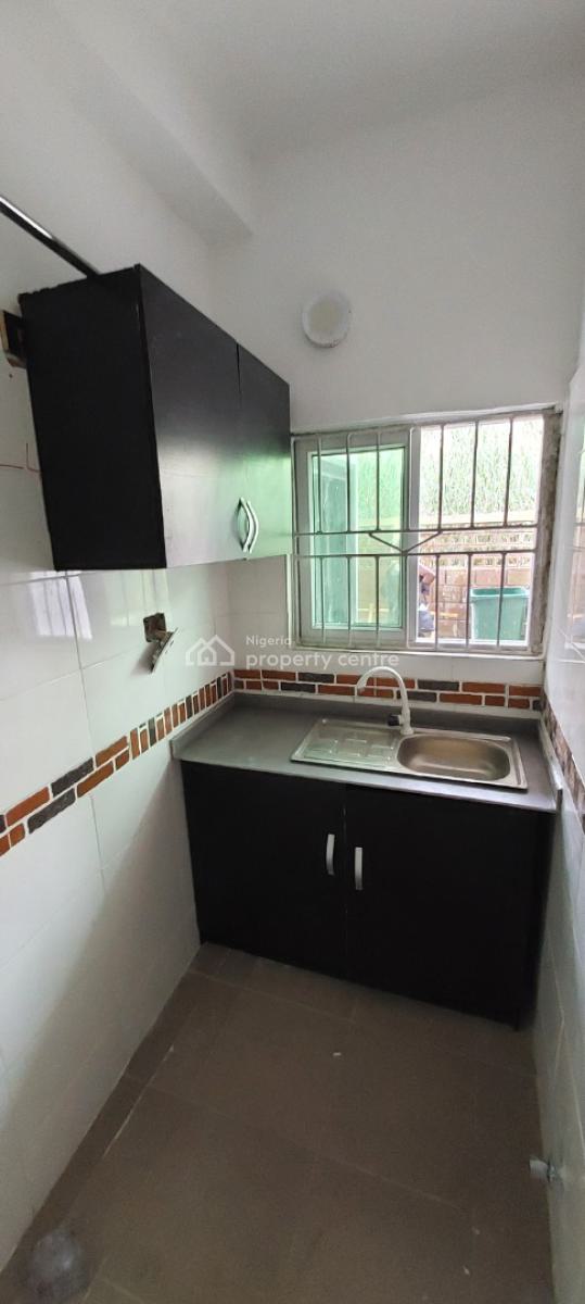 Brand New 2 Bedroom Flat, Agungi, Lekki, Lagos, Flat / Apartment for Rent