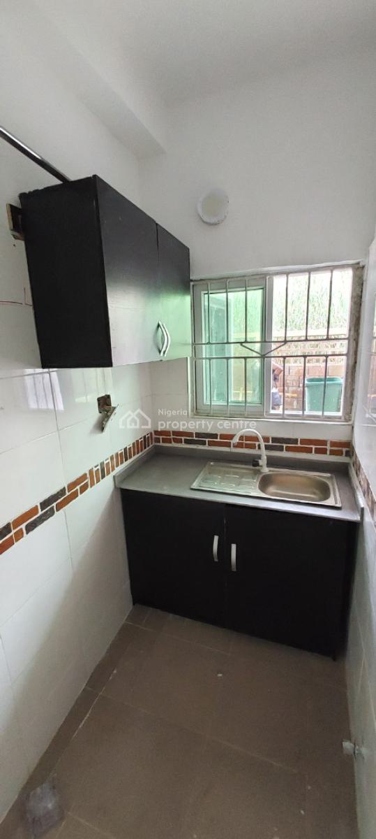 Brand New 2 Bedroom Flat, Agungi, Lekki, Lagos, Flat / Apartment for Rent