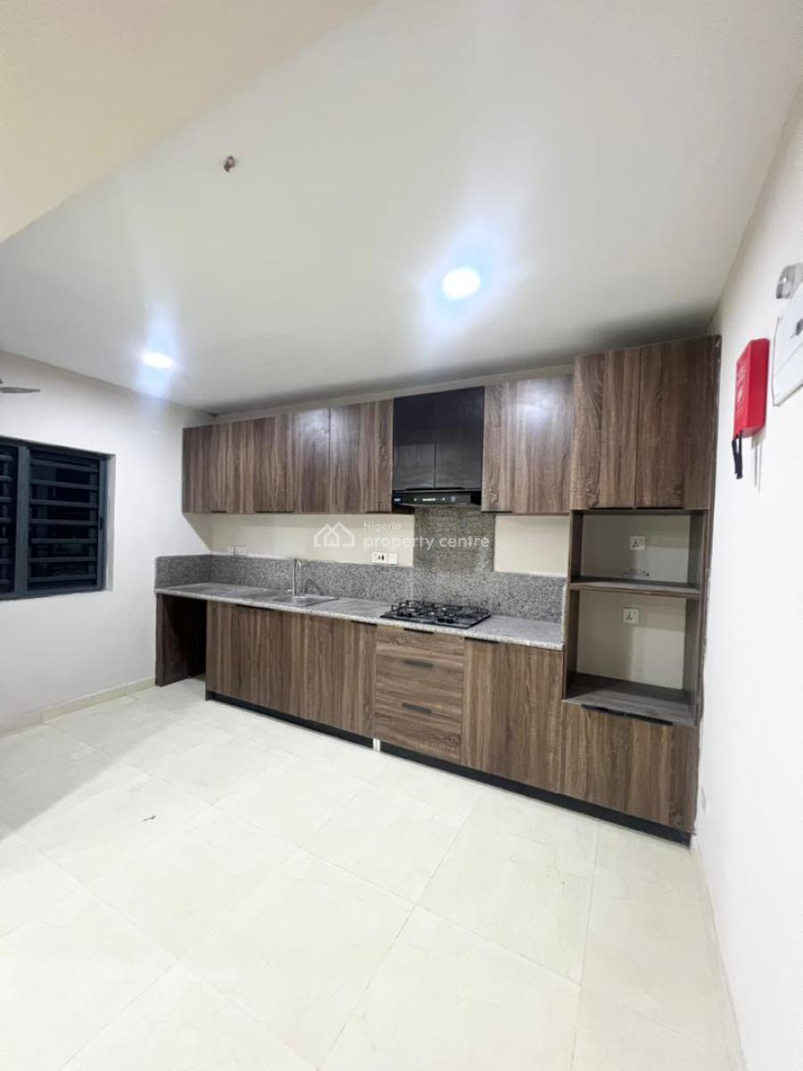 2 Bedroom Apartment with Excellent Facilities, Close to Pinnock Beach Estate, Osapa, Lekki, Lagos, House for Rent