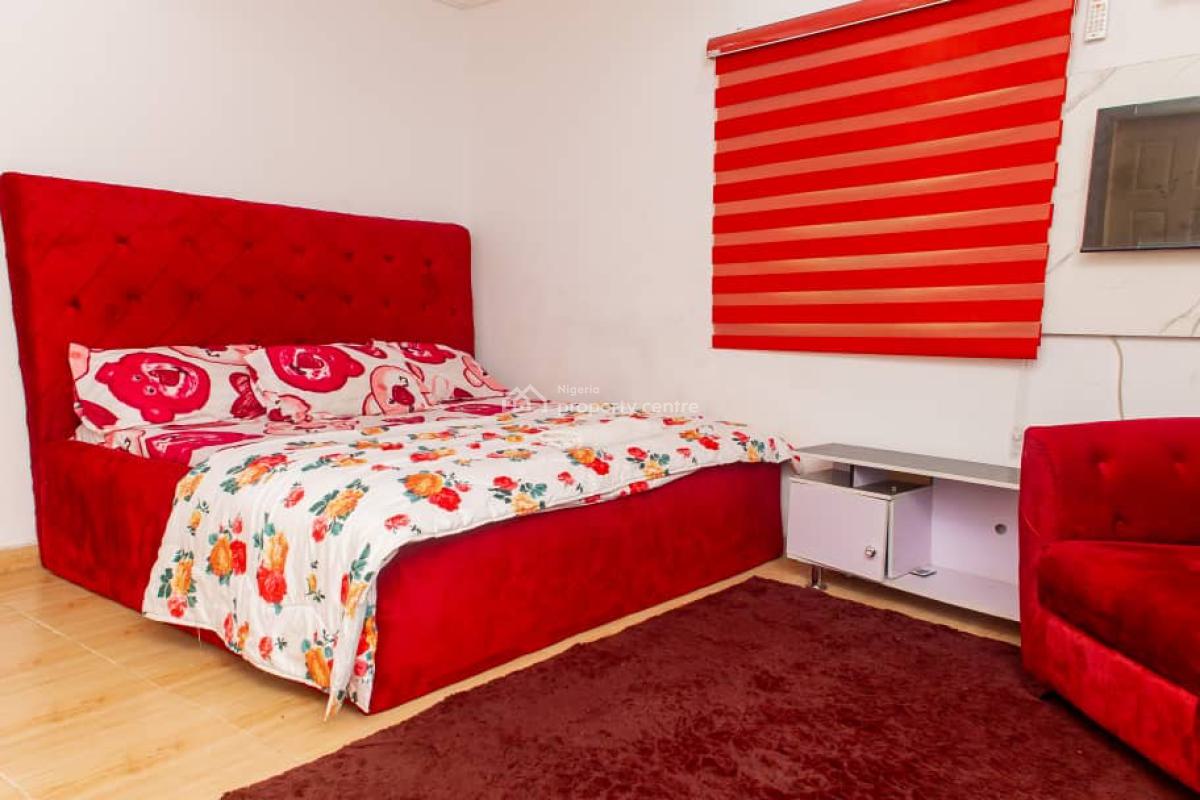 3 Bedrooms Apartment with Beautiful Features, Opebi, Ikeja, Lagos, Flat / Apartment Short Let