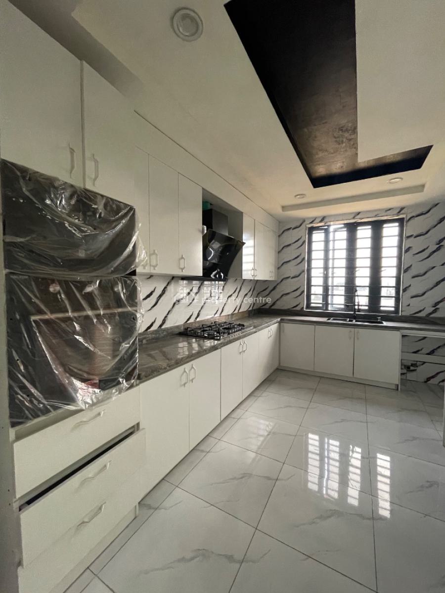 2 Bedroom Apartment, Ikate Elegushi, Lekki, Lagos, Flat / Apartment for Sale