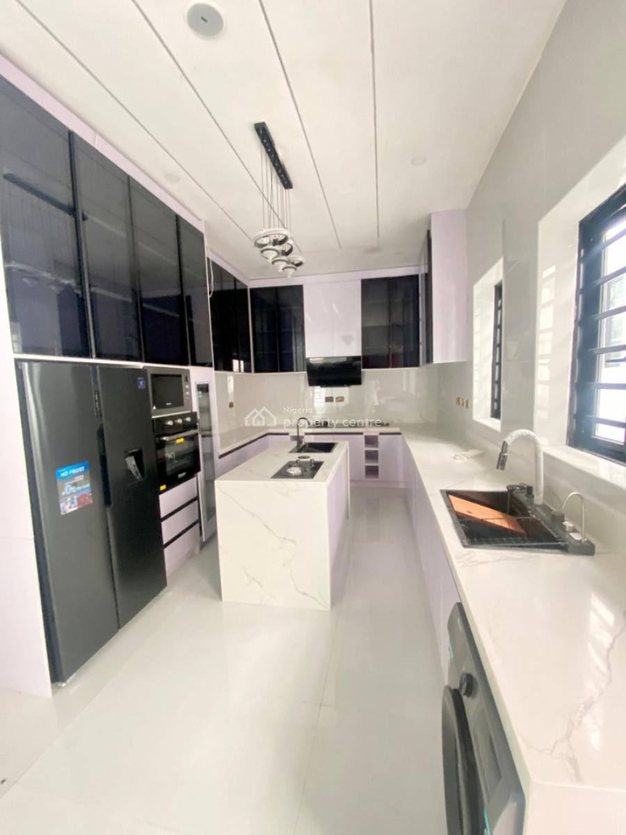 5 Bedroom Fully Detached Duplex with Bq and Pool Available, Ikota, Lekki, Lagos, Detached Duplex for Sale