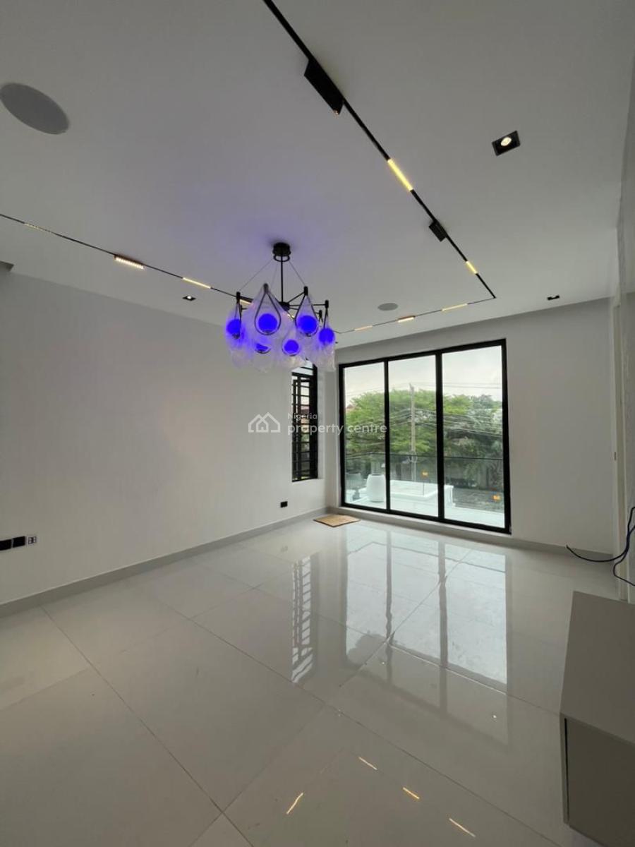 Luxurious 5 Bedroom Fully Detached Duplex and Swimming Pool, Cinema, Lekki Phase 1, Lekki, Lagos, Detached Duplex for Sale