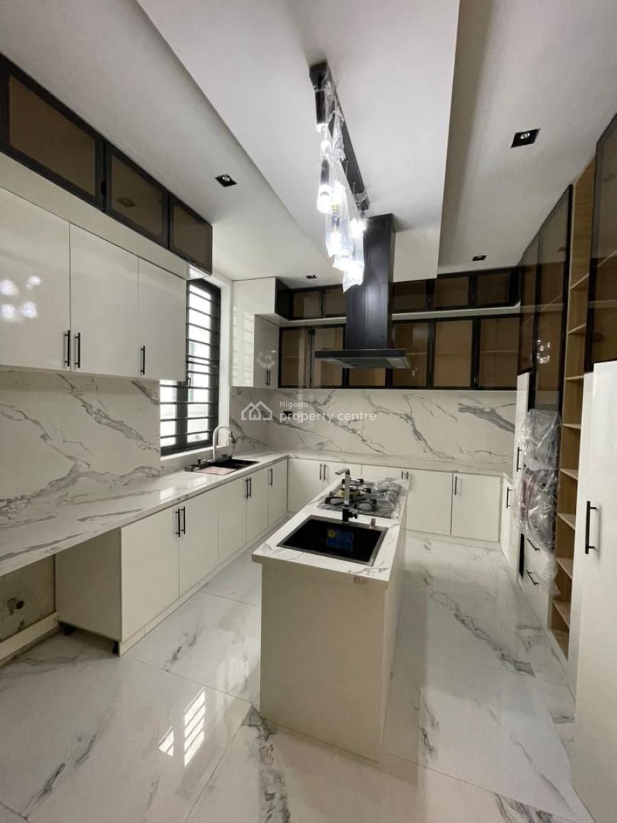 Luxurious 5 Bedroom Fully Detached Duplex and Swimming Pool, Cinema, Lekki Phase 1, Lekki, Lagos, Detached Duplex for Sale