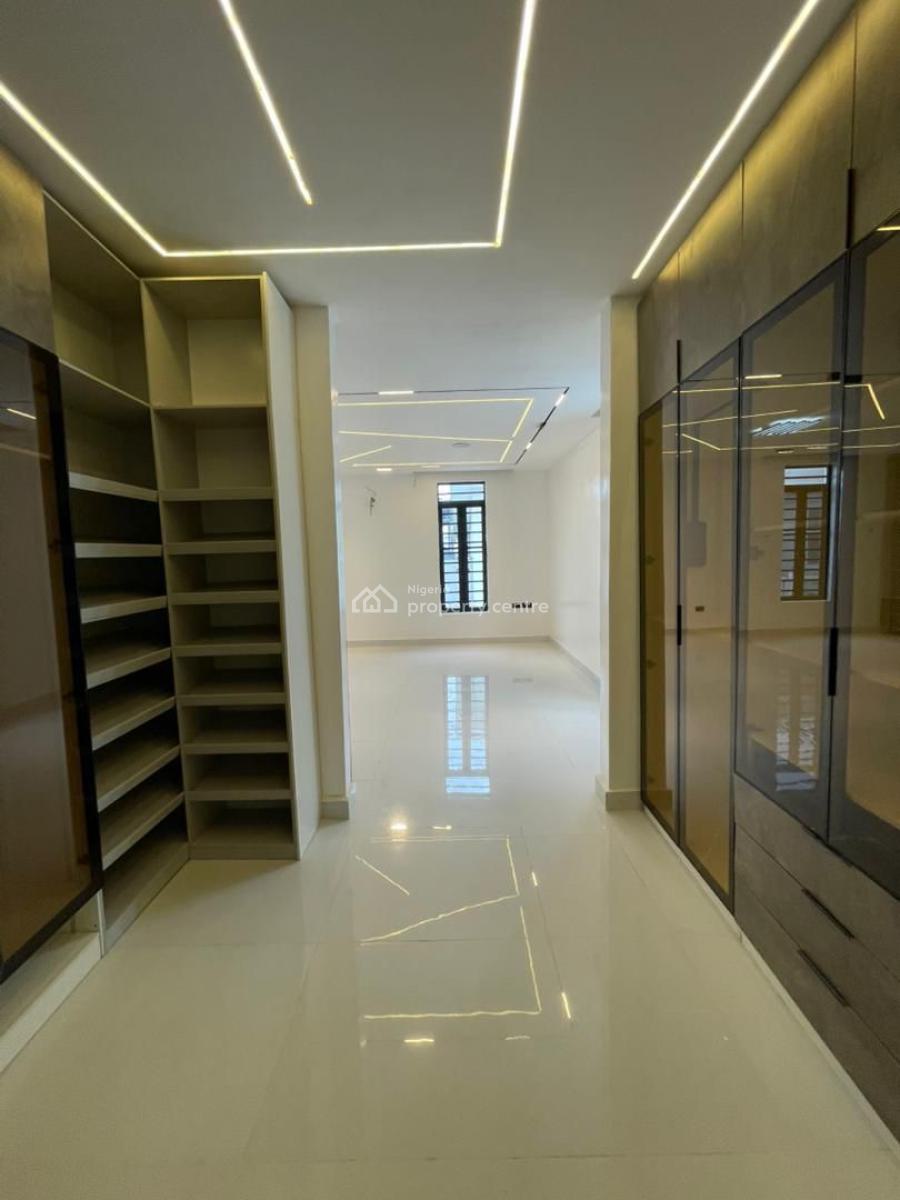 Luxurious 5 Bedroom Fully Detached Duplex and Swimming Pool, Cinema, Lekki Phase 1, Lekki, Lagos, Detached Duplex for Sale