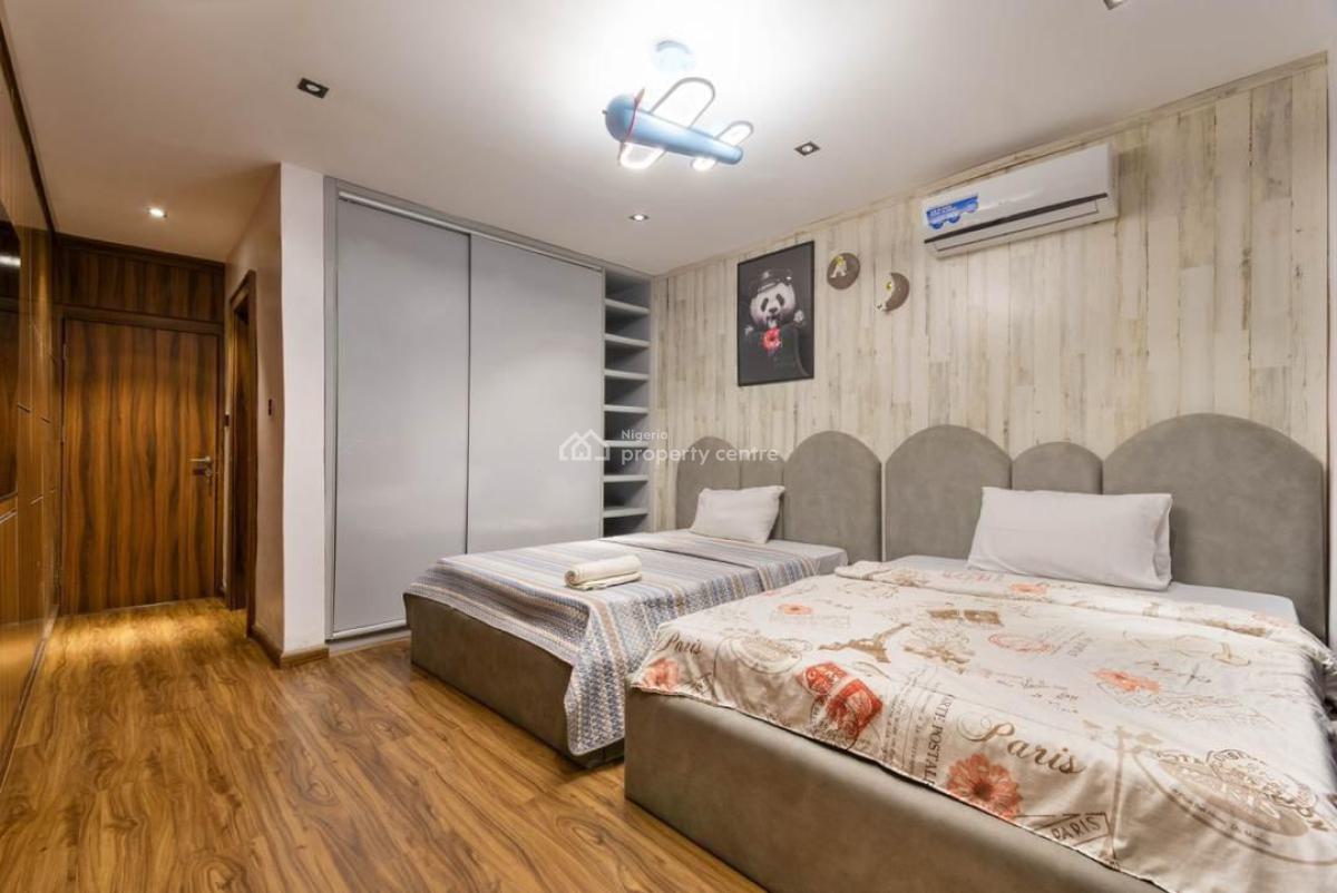 Smart Waterfront 3 Bedrooms Apartment, Lekki Phase 1, Lekki, Lagos, Mini Flat (room and Parlour) Short Let