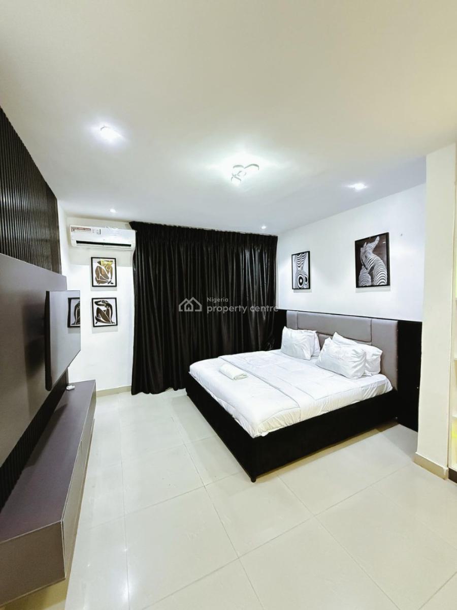 Waterfront 3 Bedroom Apartment, Lekki, Lekki Phase 1, Lekki, Lagos, Mini Flat (room and Parlour) Short Let
