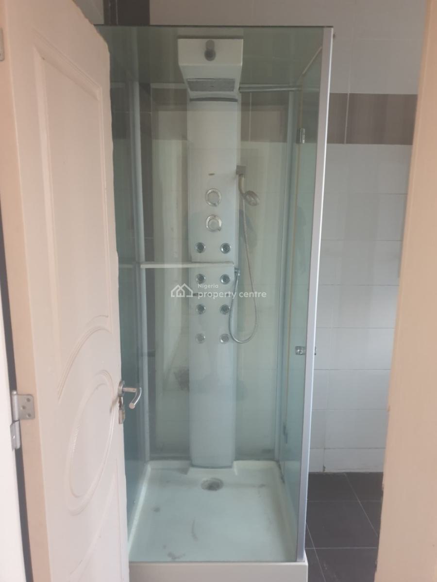Executive 3 Bedroom Apartment, Gra Phase 2, Magodo, Lagos, Flat / Apartment for Rent