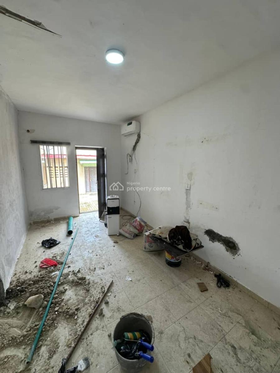 Mini Flat Available, Ologolo, Lekki, Lagos, Mini Flat (room and Parlour) for Rent