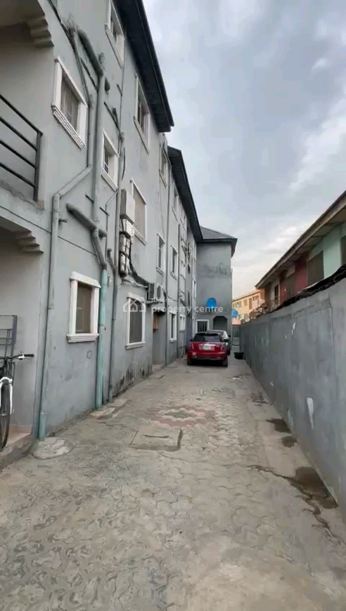 a 1 Bedroom Apartment, Adeniji Street, Pedro Road, Gbagada, Lagos, Mini Flat (room and Parlour) for Rent