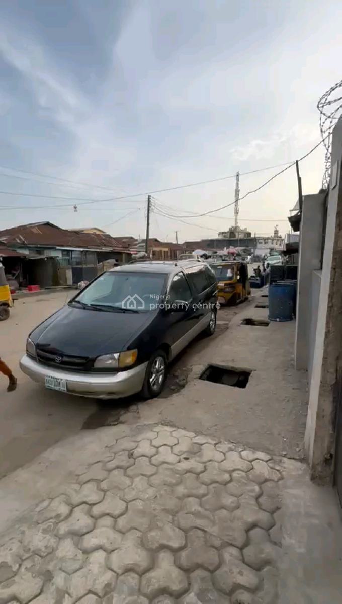 a 1 Bedroom Apartment, Adeniji Street, Pedro Road, Gbagada, Lagos, Mini Flat (room and Parlour) for Rent