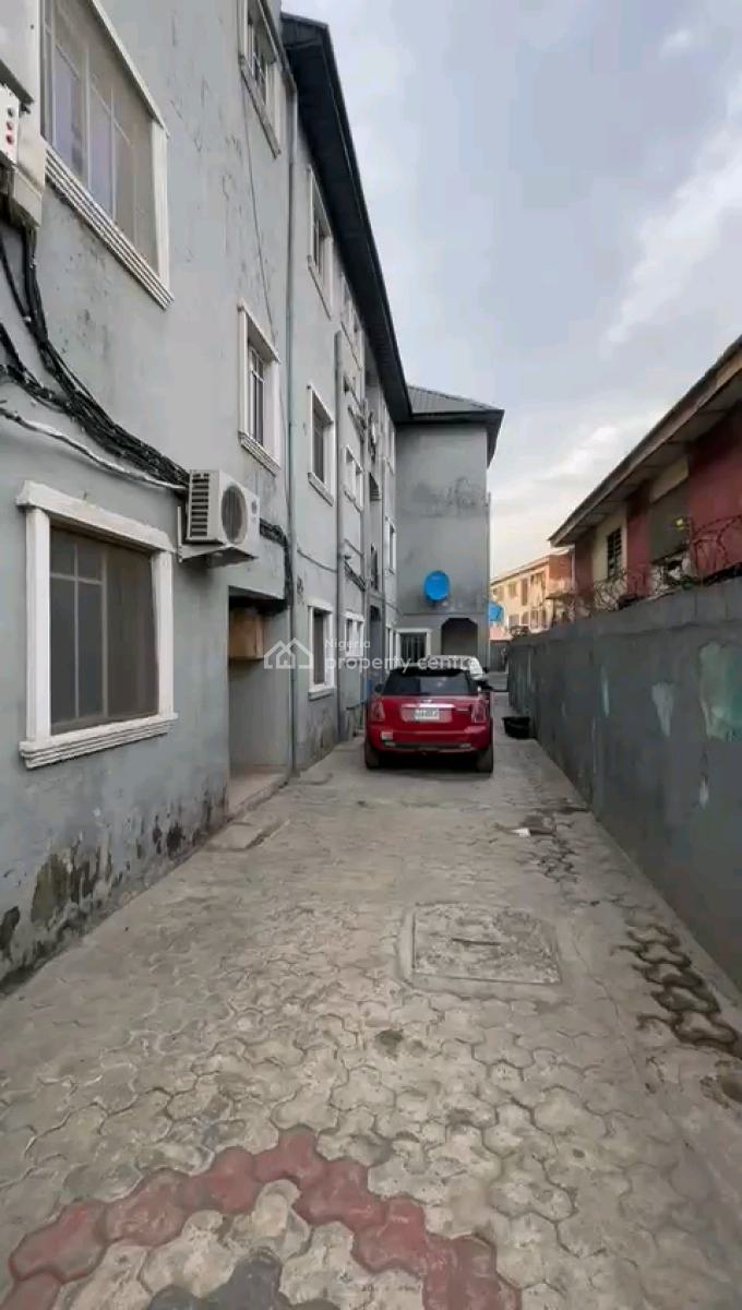 a 1 Bedroom Apartment, Adeniji Street, Pedro Road, Gbagada, Lagos, Mini Flat (room and Parlour) for Rent