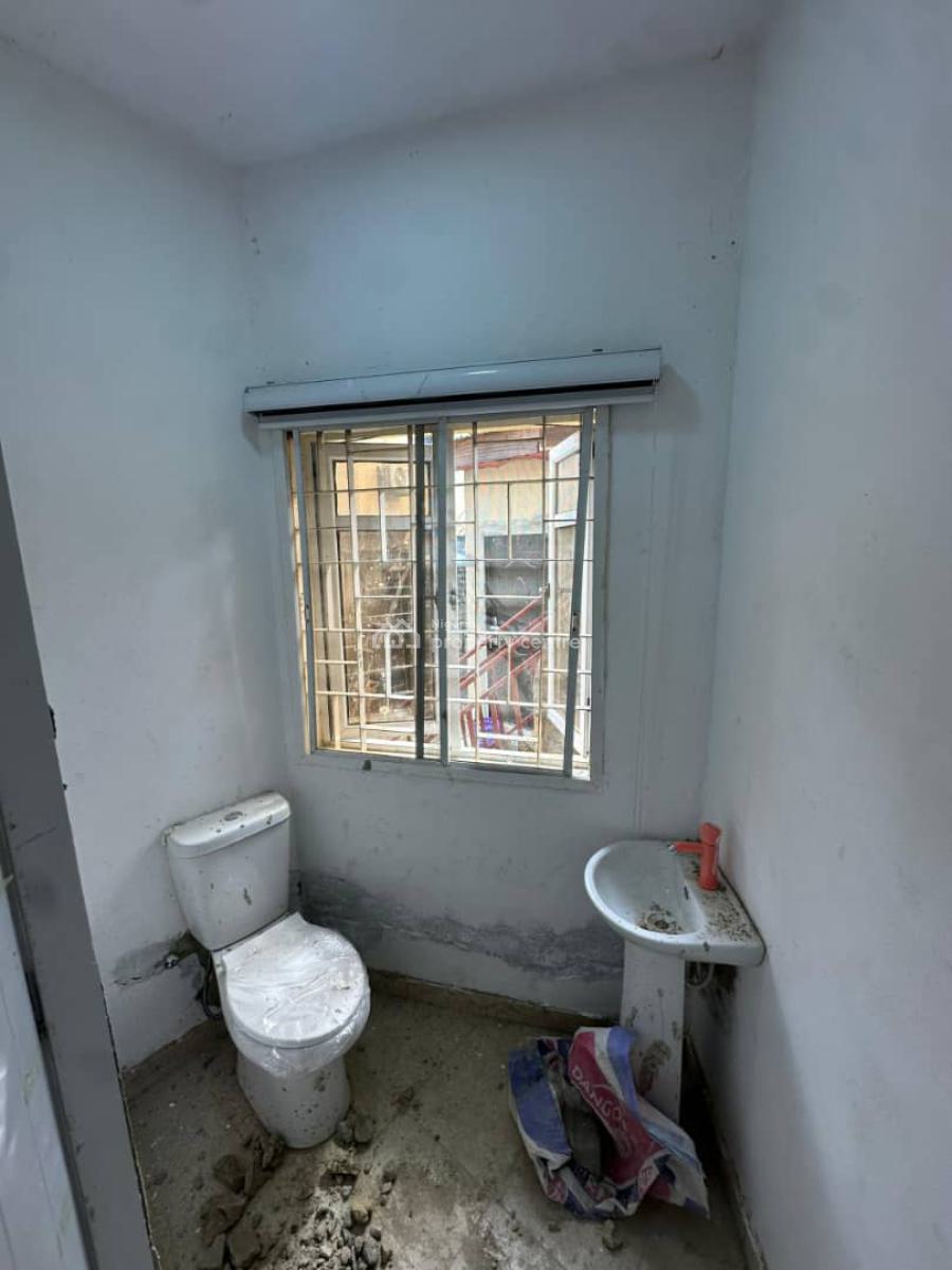 Room and Parlour (mini Flat) Secured Estate, Inside Estate, Ologolo, Lekki, Lagos, Mini Flat (room and Parlour) for Rent