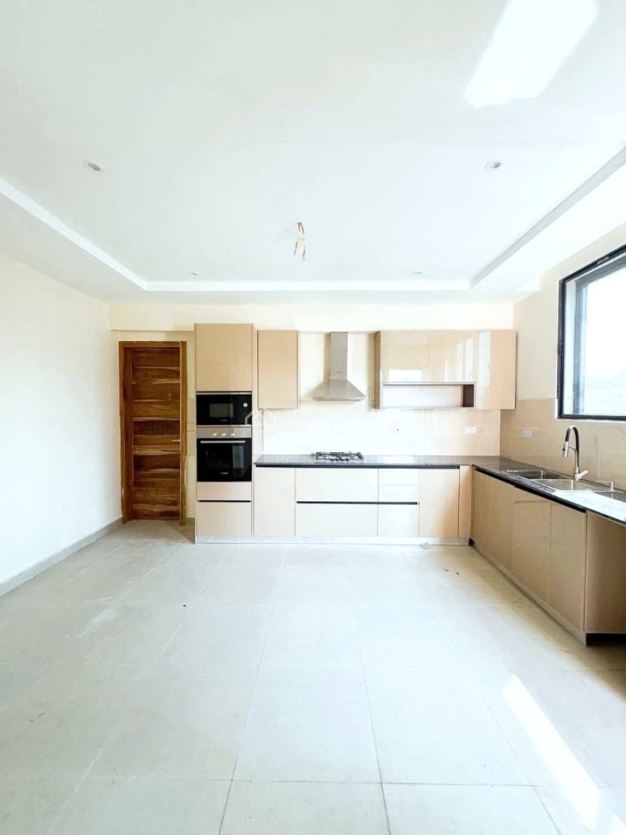 Massive 3 Bedroom Apartment, Lekki Phase 1, Lekki, Lagos, Flat / Apartment for Rent