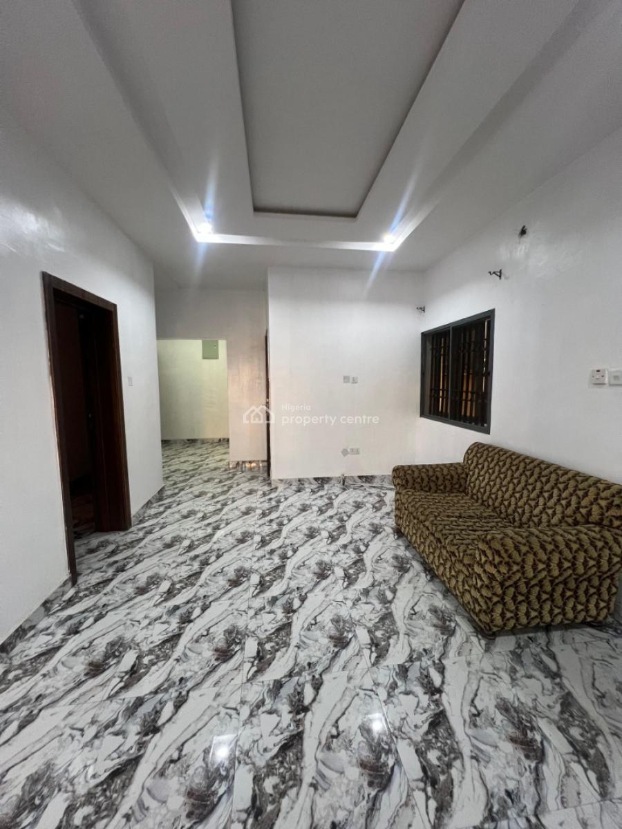 Self Serviced 3 Bedroom Apartment, Off Admiralty Way, Lekki Phase 1, Lekki, Lagos, Flat / Apartment for Rent