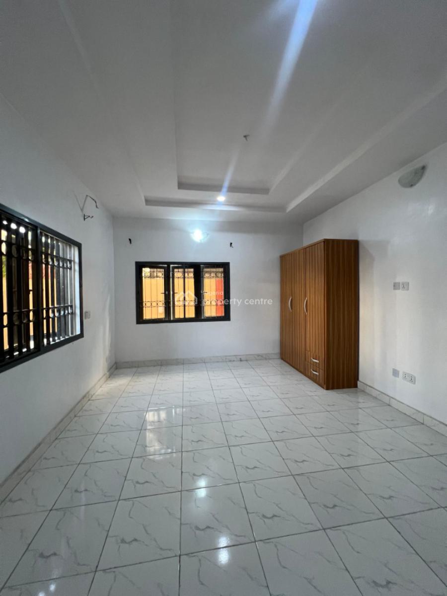 Self Serviced 3 Bedroom Apartment, Off Admiralty Way, Lekki Phase 1, Lekki, Lagos, Flat / Apartment for Rent